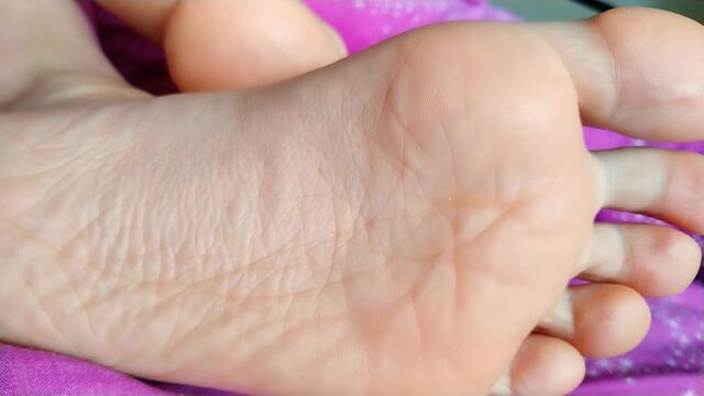 bare soles video from Veralito