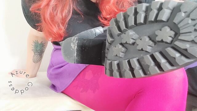 Heeled Boot Sucking and Worship video from