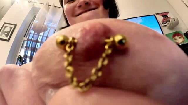 Mega Giantess ripped up clothes and buildings video from Miss Ser